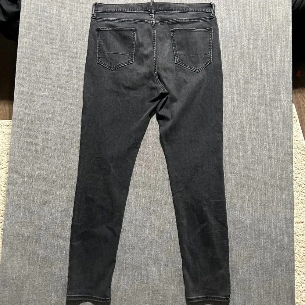Banana Republic Travel Jean Mens 36x34 Black Skinny Fit Stretch Denim Pants